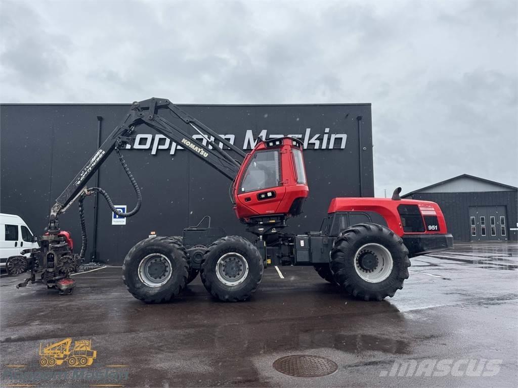 Komatsu 951 Cosechadoras