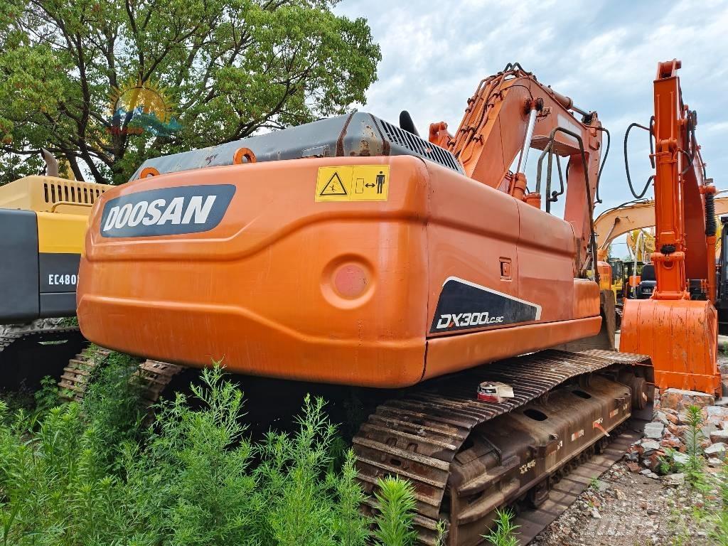 Doosan DX 300 LC-9C Excavadoras de cadenas