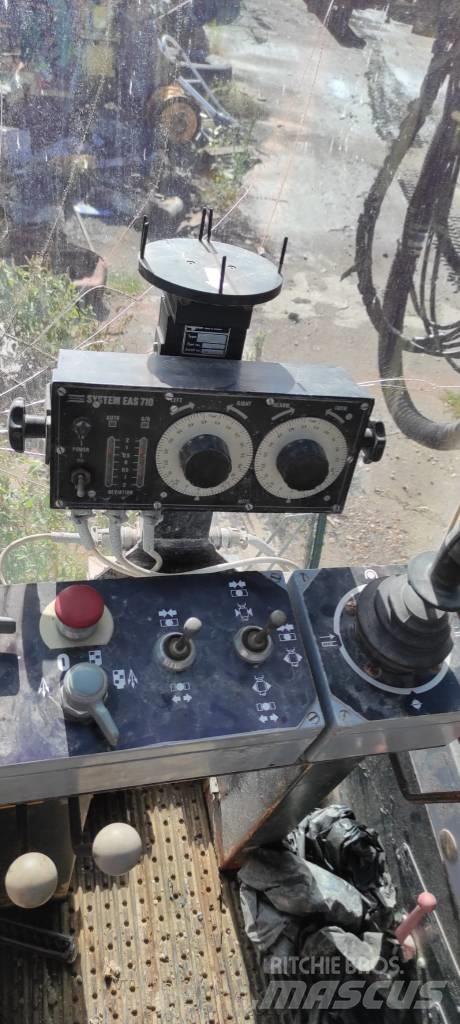 Atlas Copco ROC 812 Perforadoras de superficie