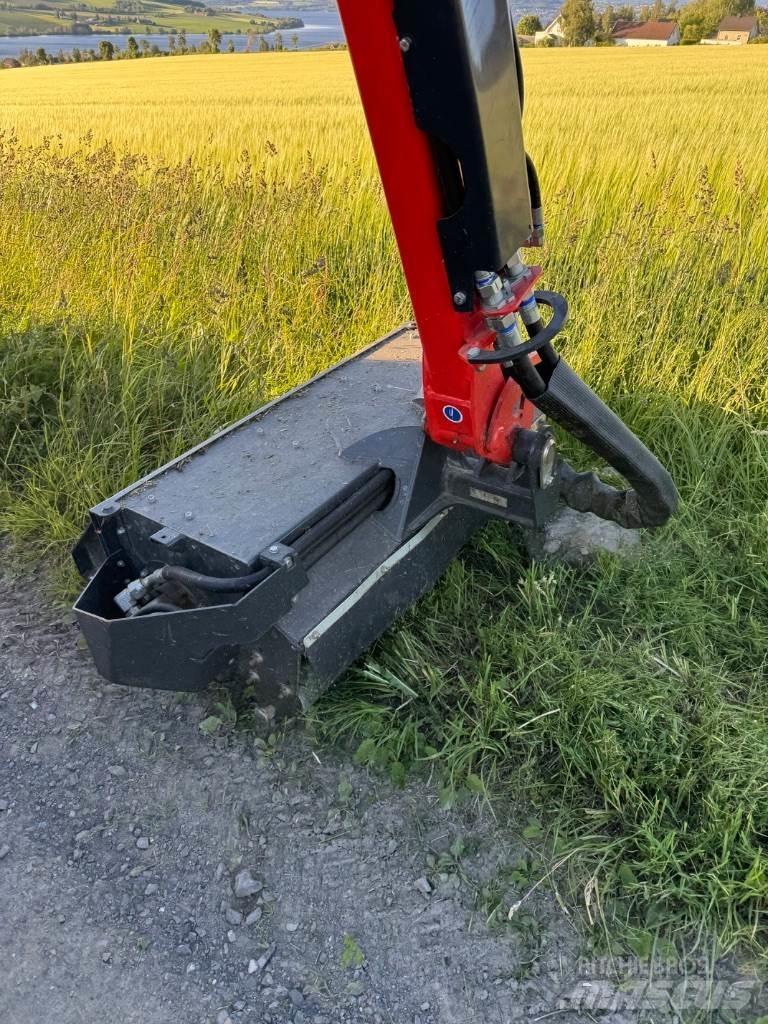 Kuhn E4745 M Otros equipos para carreteras y quitanieves
