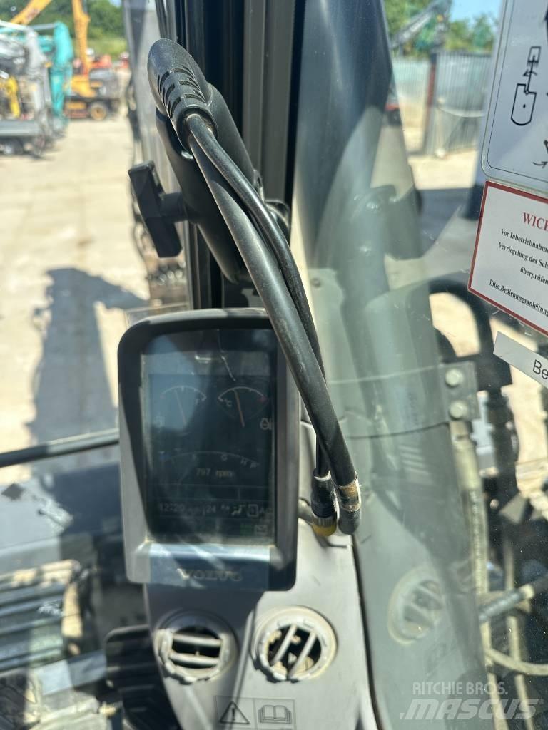 Volvo ECR 235 D Excavadoras de cadenas