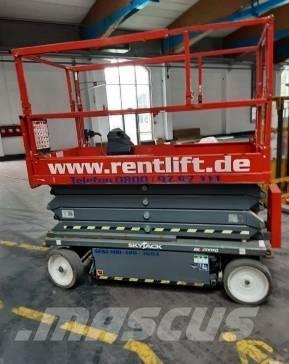 SkyJack SJ III 4726 Plataformas tijera