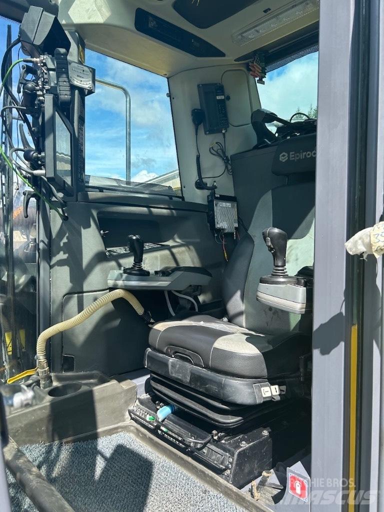 Epiroc Smartroc T40 Perforadoras de superficie