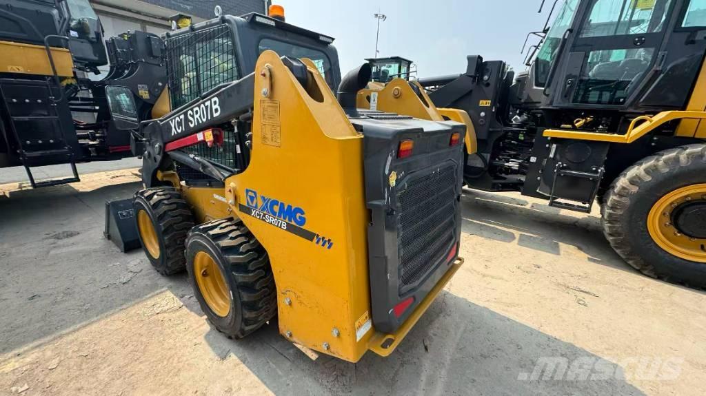 XCMG XC7-SR07B Retrocargadoras