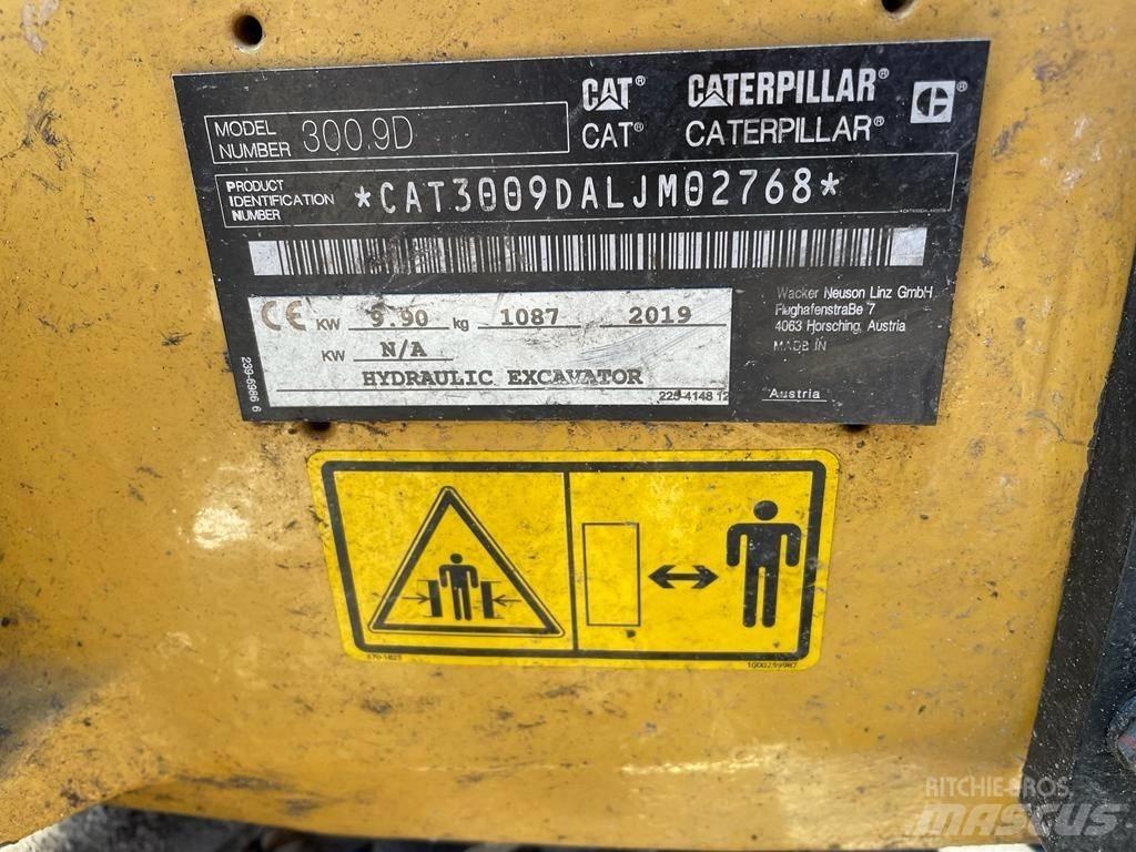 CAT 300.9 D Mini excavadoras < 7t