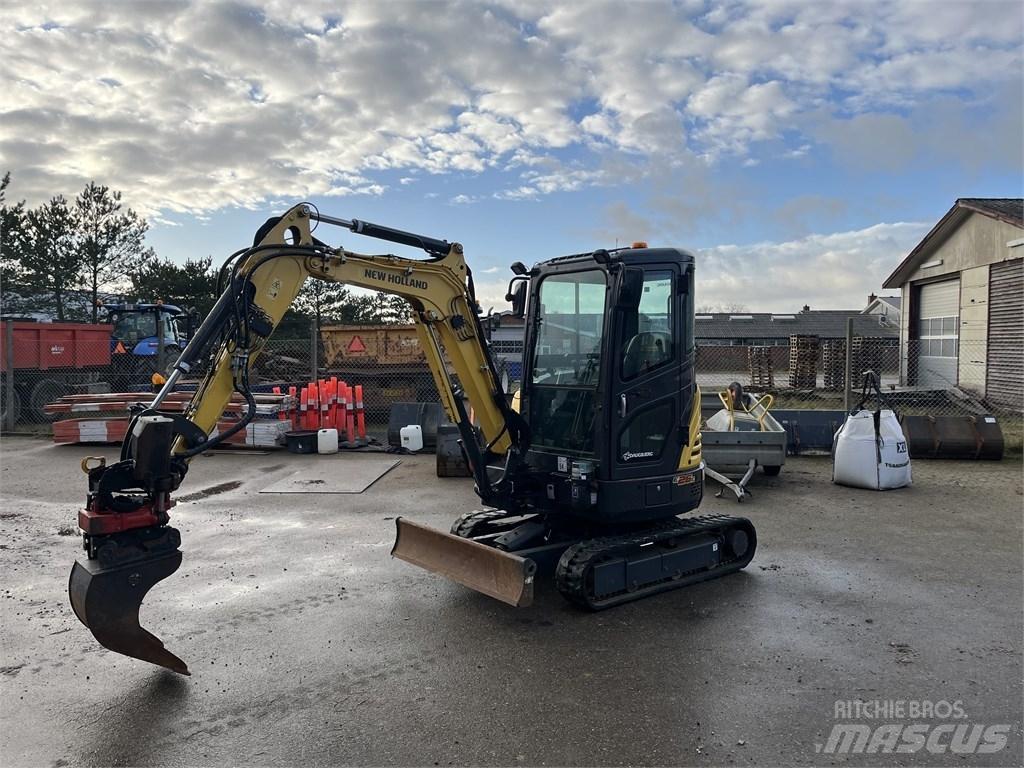 New Holland E 26 C Mini excavadoras < 7t
