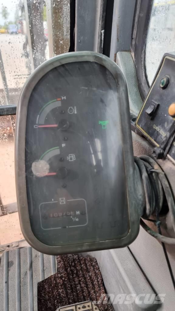 Volvo EC 210 B LC Excavadoras de cadenas
