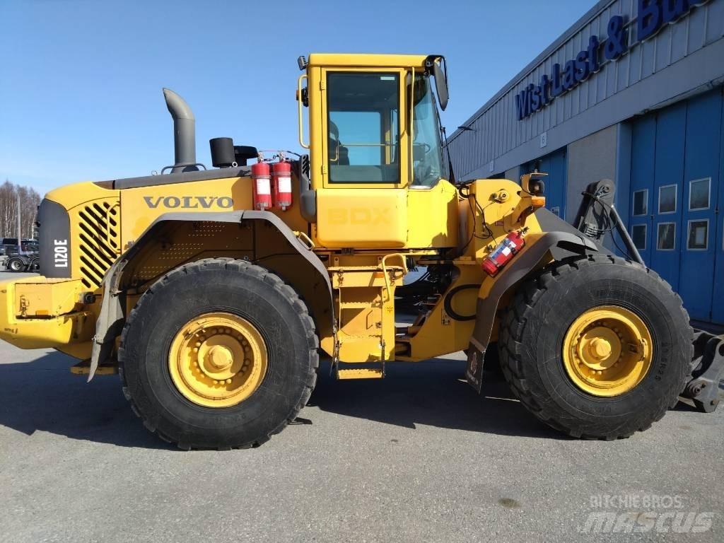 Volvo L 120 E Cargadoras sobre ruedas