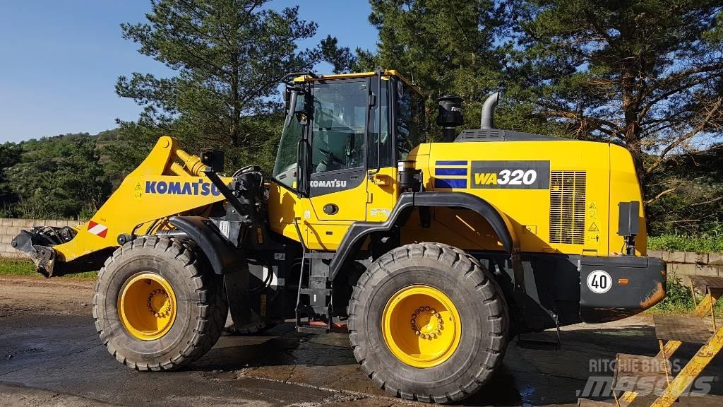 Komatsu WA320-8E0 Cargadoras sobre ruedas