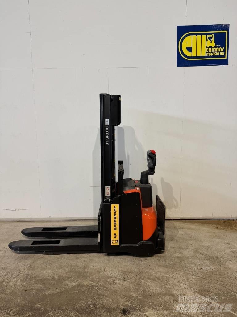 BT truck SWE 140L Apiladores eléctricos
