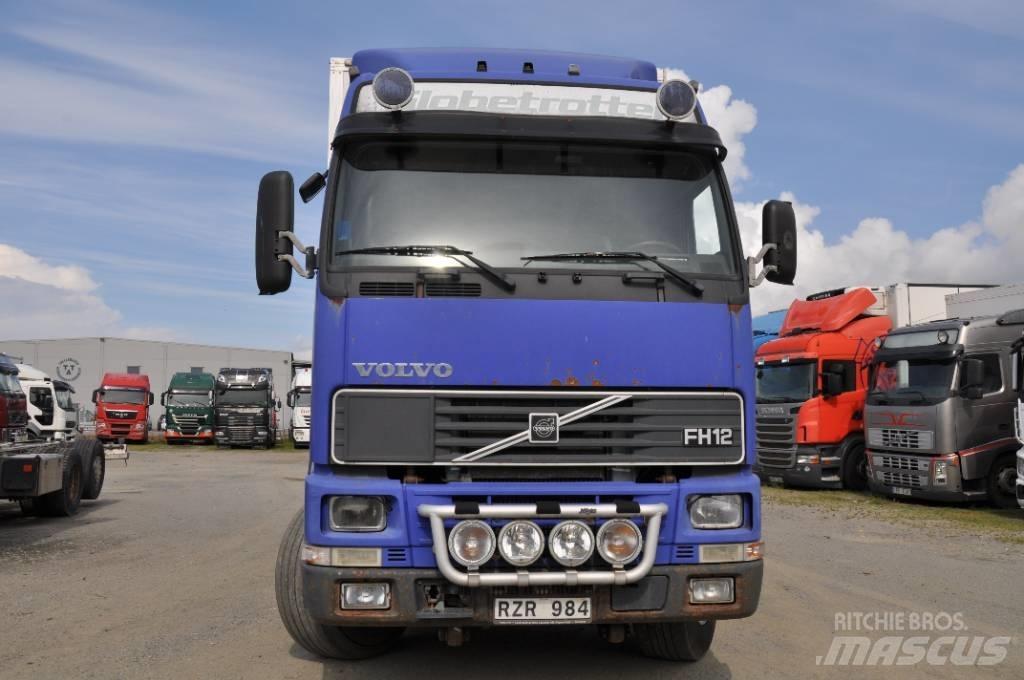 Volvo FH12 380 4X2 Camiones caja cerrada