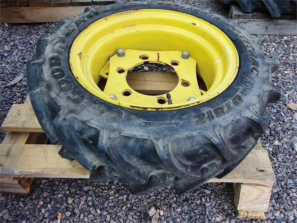Goodyear 200/70R16 Neumáticos, ruedas y llantas