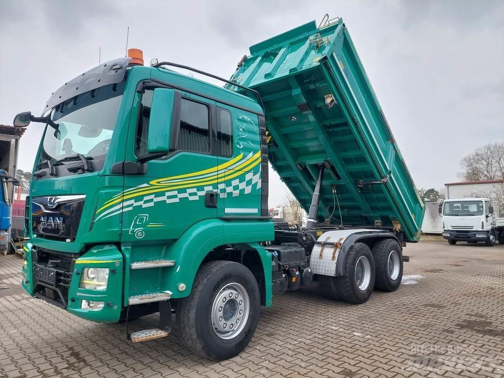 MAN TGS 26.460 Camiones bañeras basculantes o volquetes