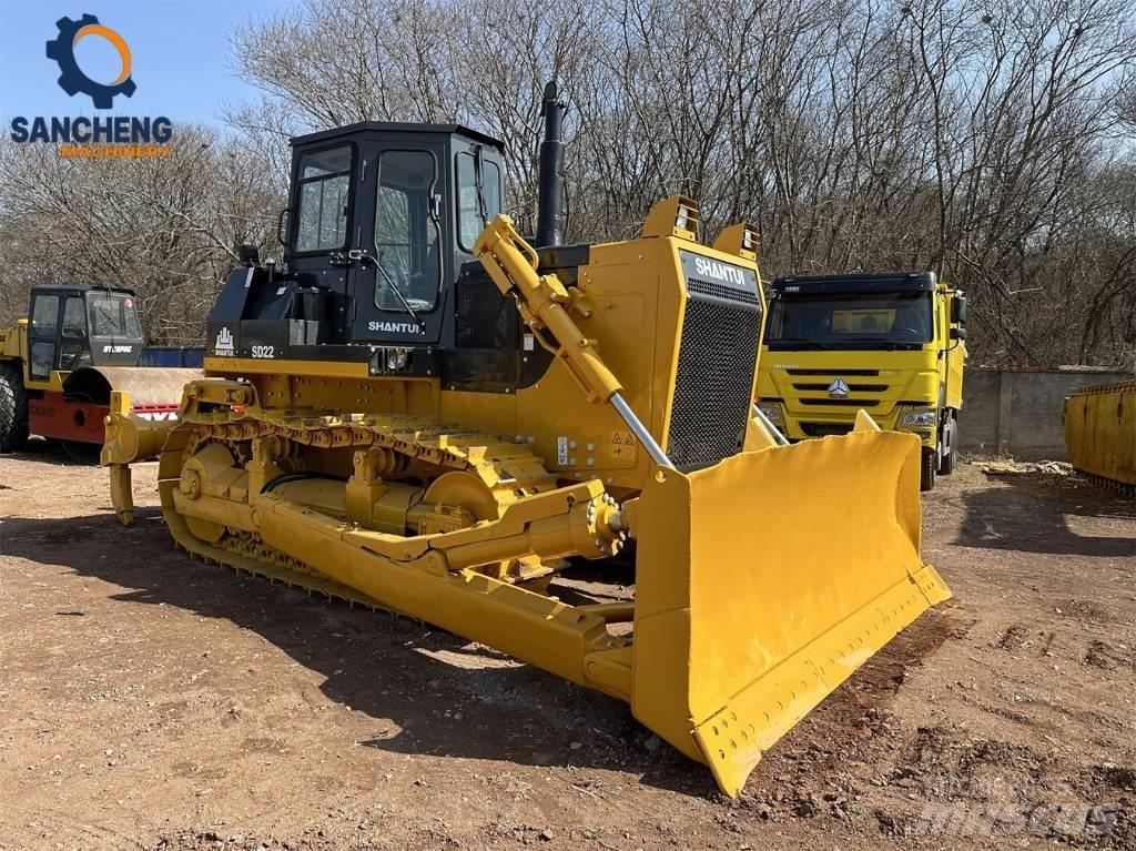 Shantui SD 22 Buldozer sobre oruga