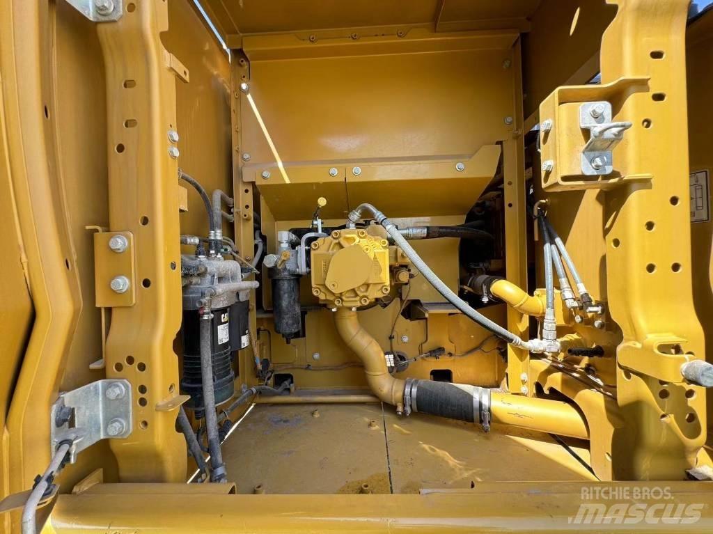 CAT 323GC Excavadoras de cadenas