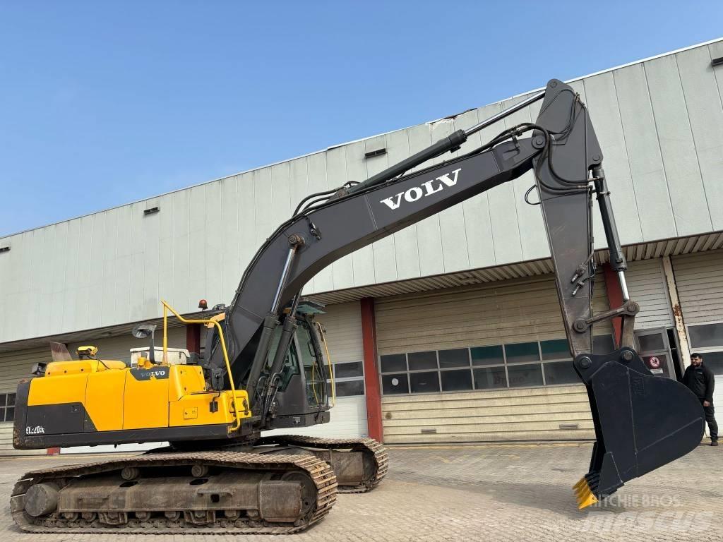 Volvo EC 220 DL Excavadoras de cadenas