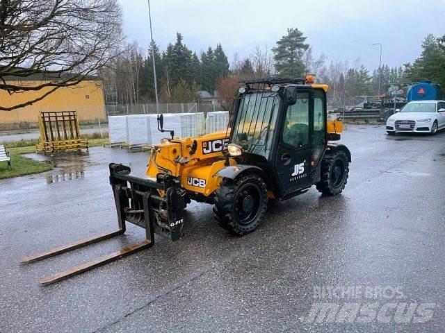 JCB 525-60T5 Carretillas telescópicas