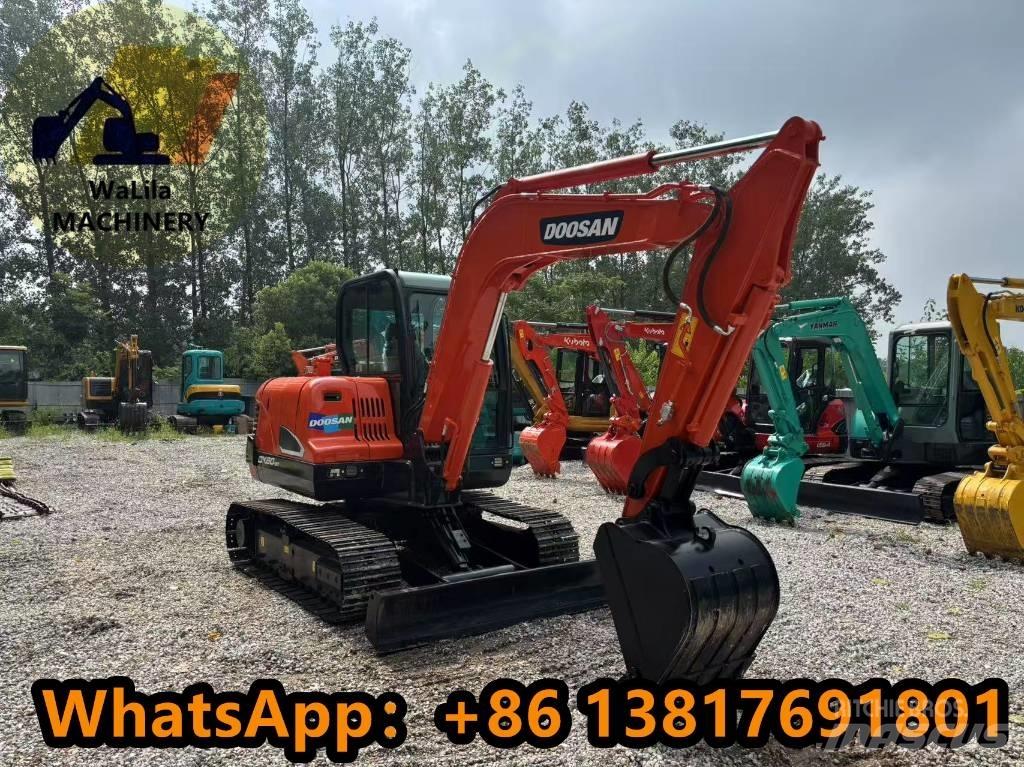 Doosan DX 60 Mini excavadoras < 7t