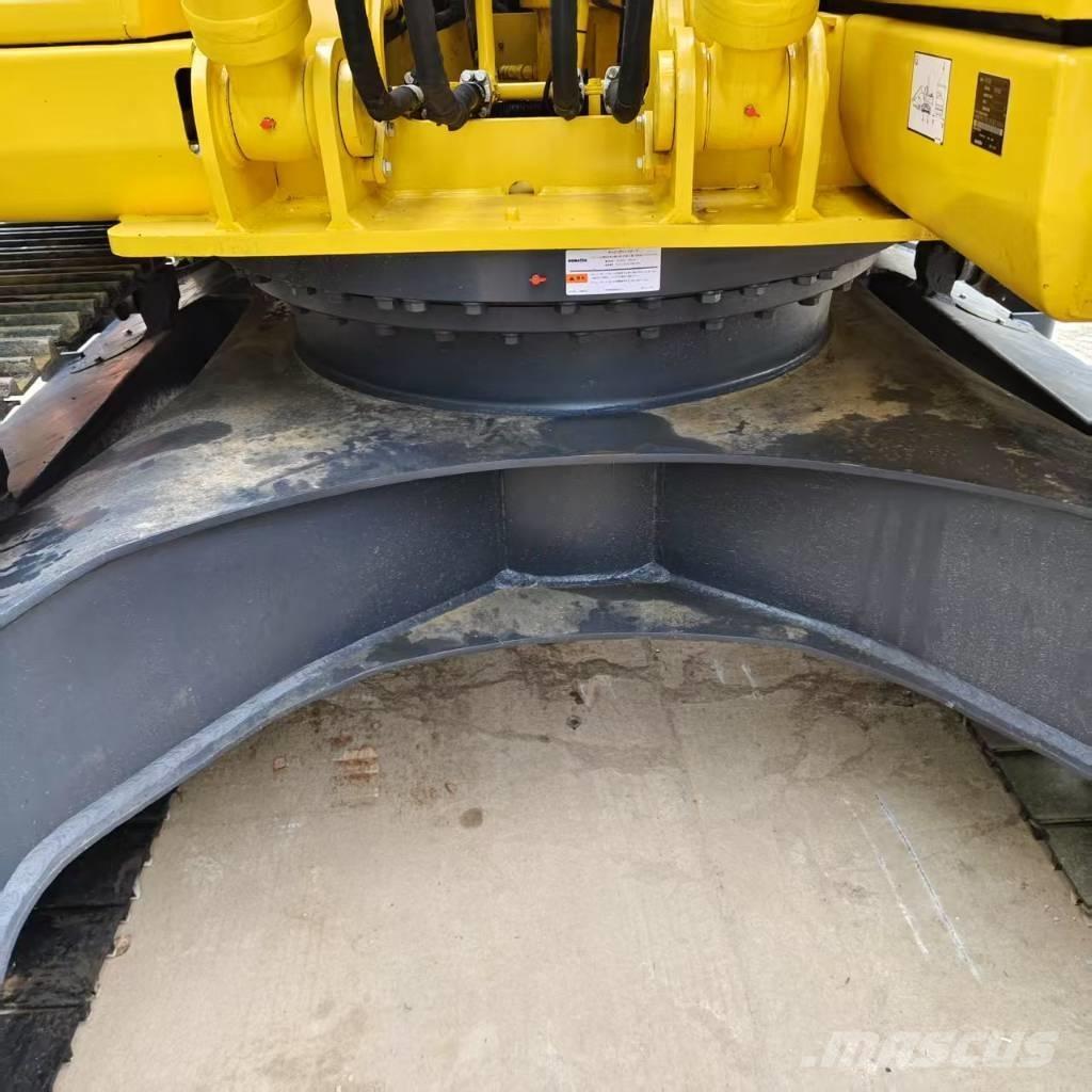 Komatsu PC 200-8 Excavadoras de cadenas