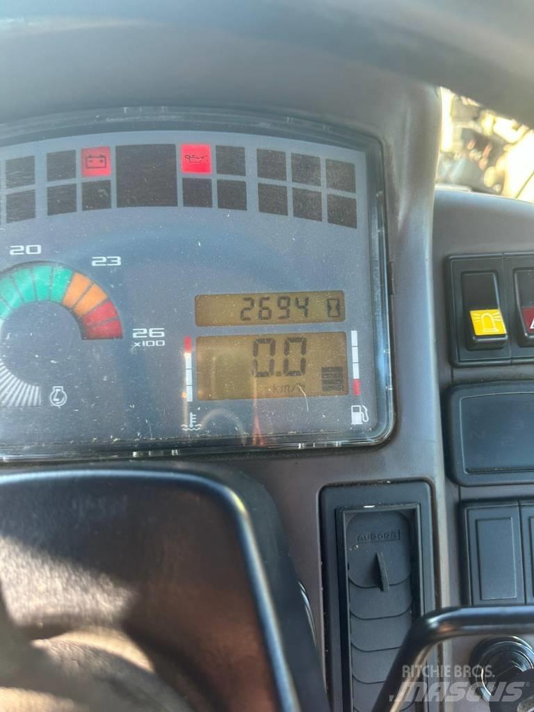 Renault Ares 550 RX Tractores