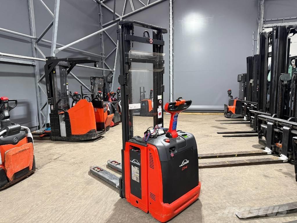 Linde D 14 Apiladores eléctricos autopropulsados