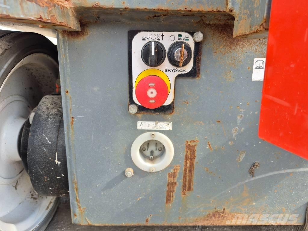 SkyJack SJ 4740 Plataformas tijera