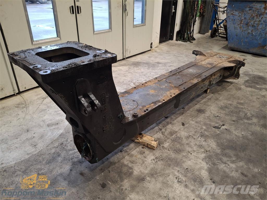 Komatsu 845 Otros componentes