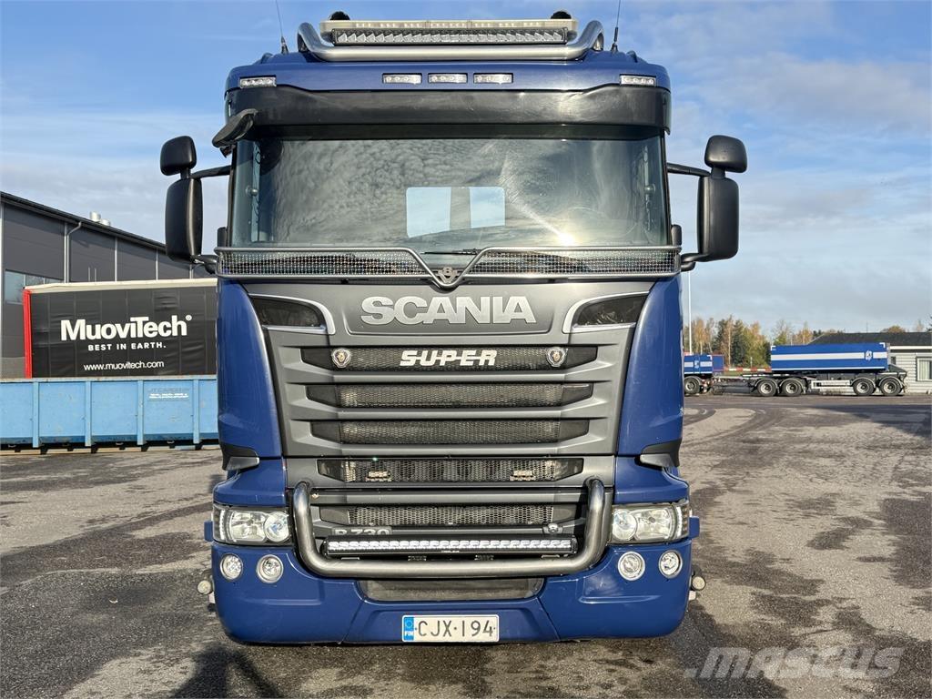 Scania R 730 8X4 Camiones polibrazo