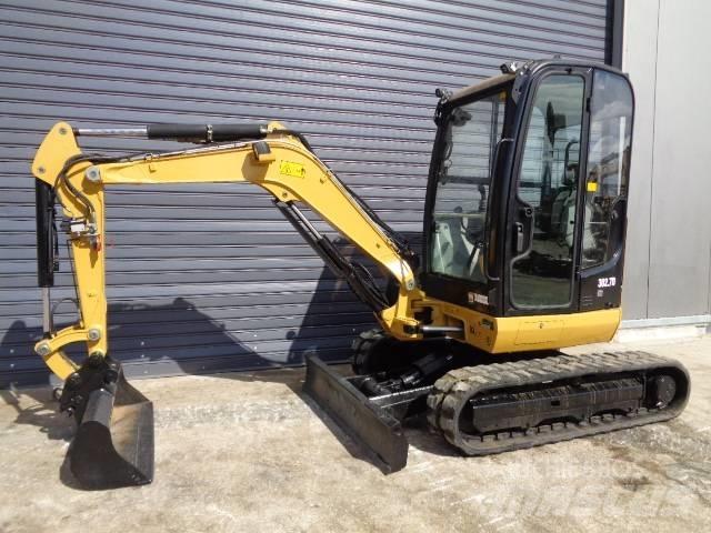 CAT 302.7 D Mini excavadoras < 7t