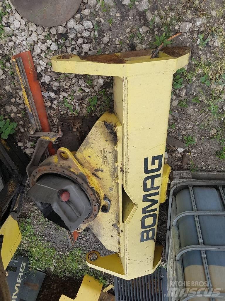 Bomag BW 184 AD Chasis y suspención