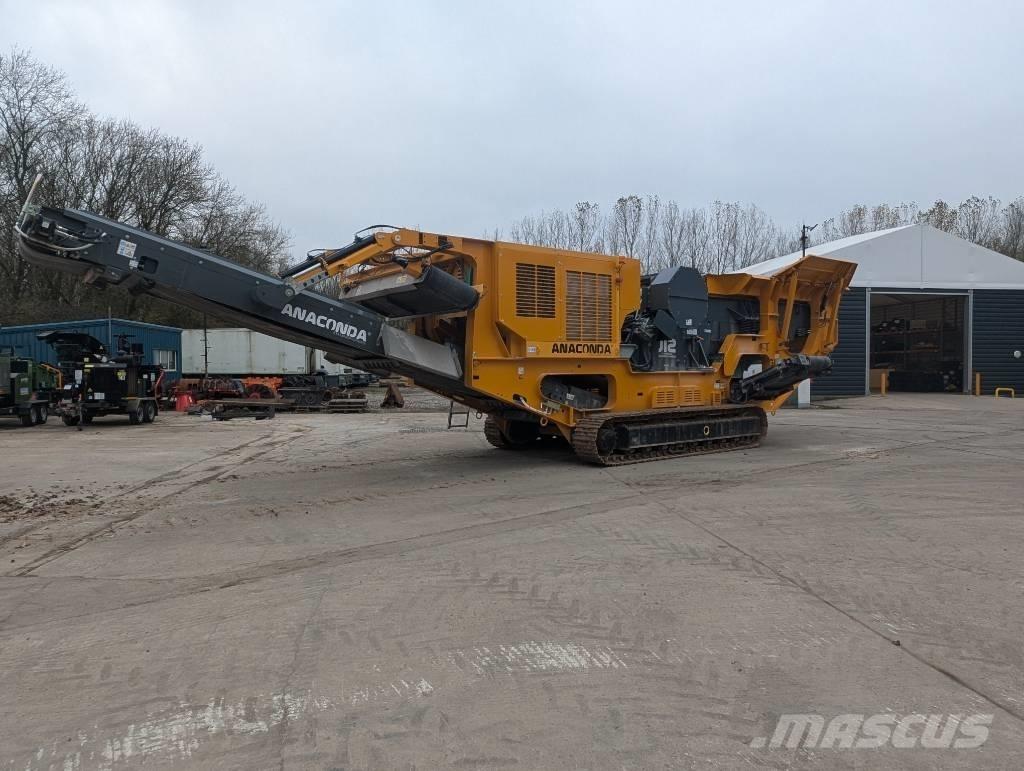 Anaconda J12 Construcción - Otros
