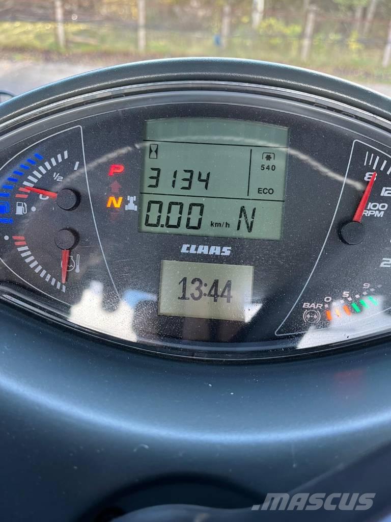 CLAAS Axion 870 Tractores