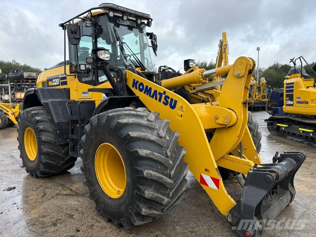 Komatsu WA320-8 Cargadoras sobre ruedas
