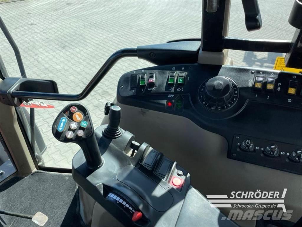 Case IH CVX 1155 Tractores