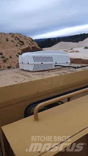 CAT D350C - Dúmpers de obra