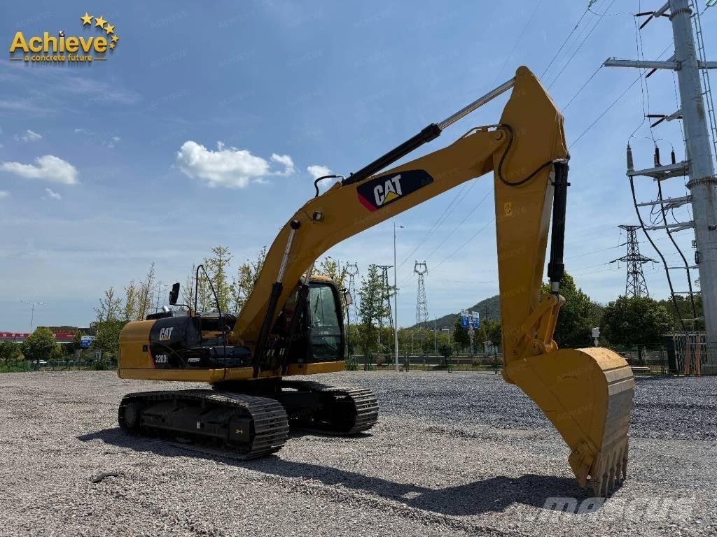 CAT 320 D2 Excavadoras de cadenas