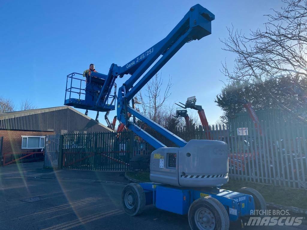 Genie Z 45/25 J BI Plataforma de trabajo articulada