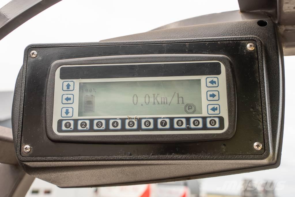 Manitou ME 435 Carretillas de horquilla eléctrica