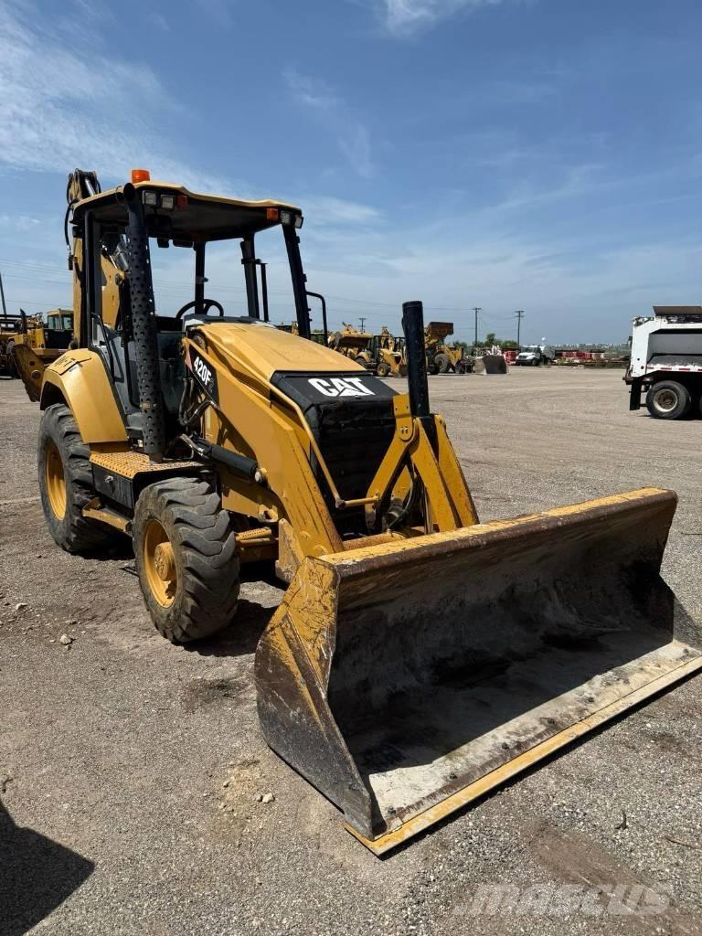 CAT 420 F Retrocargadoras