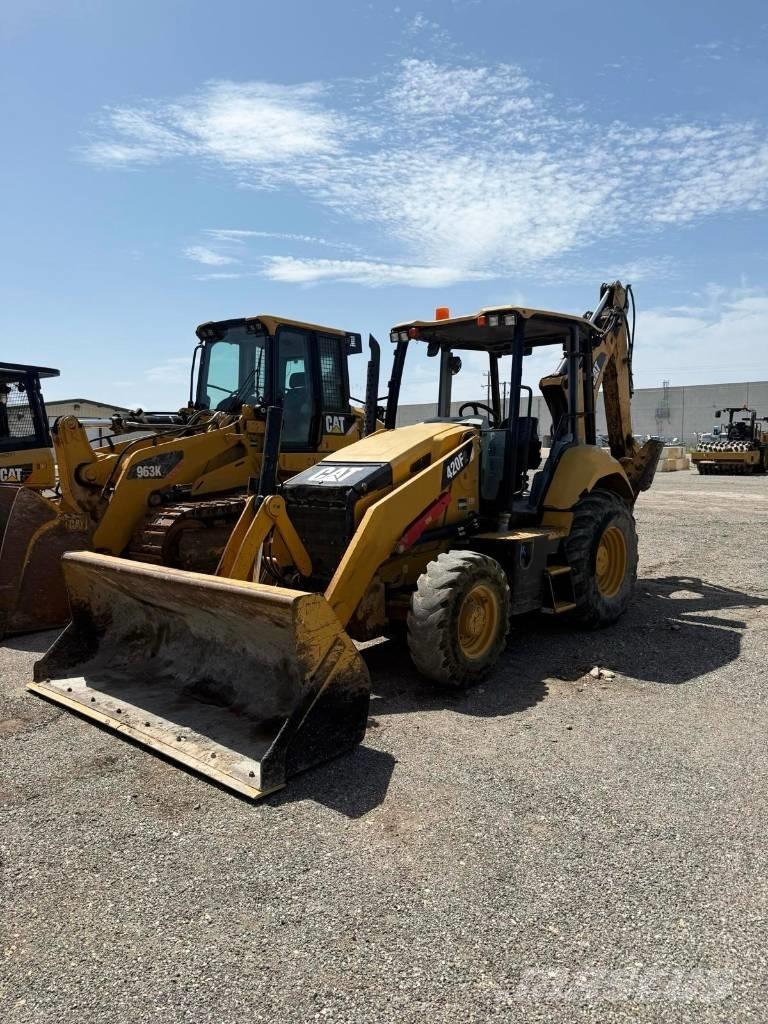 CAT 420 F Retrocargadoras