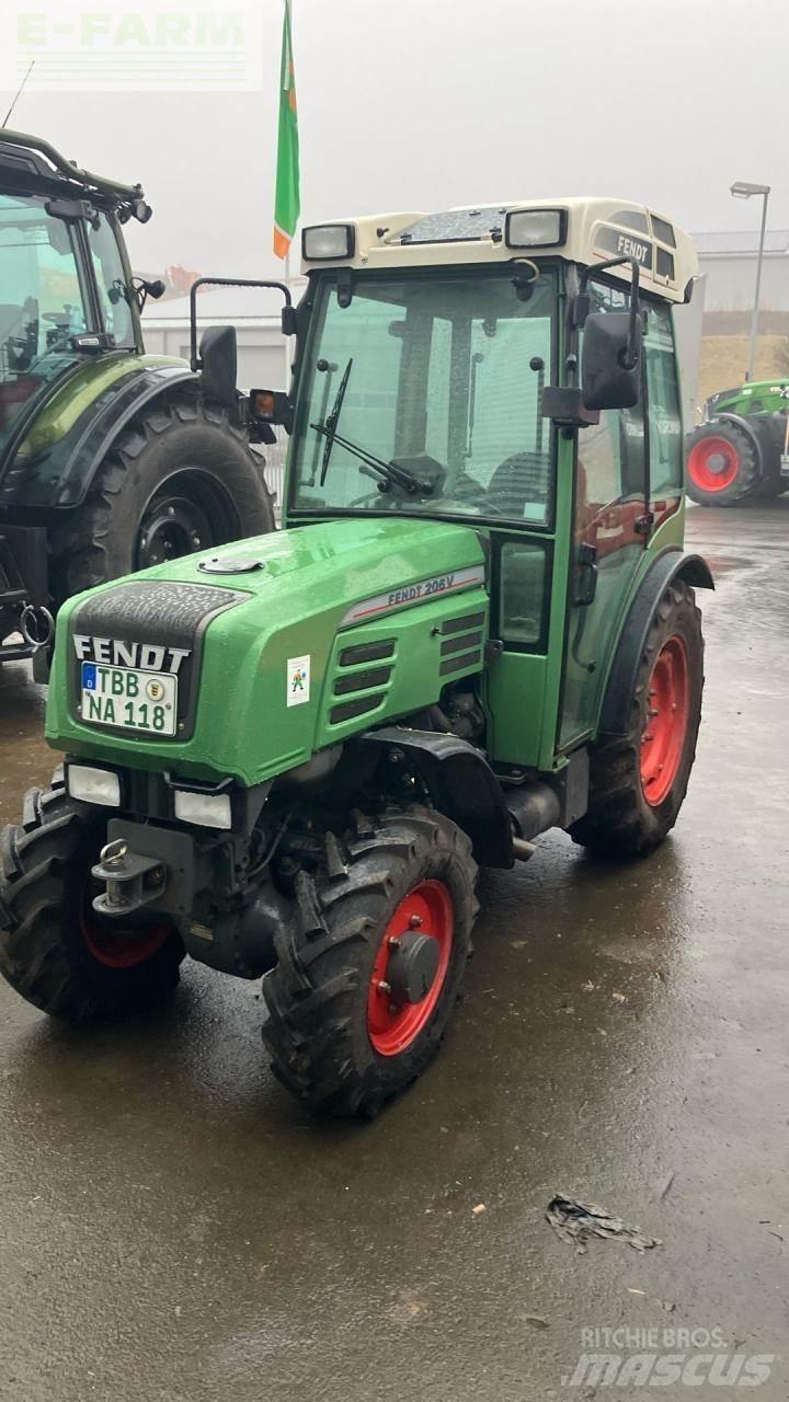 Fendt 206 v V Tractores