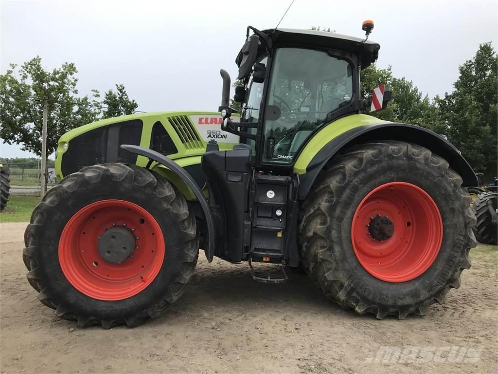 CLAAS Axion 950 Tractores