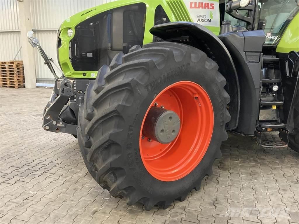 CLAAS Axion 950 Tractores