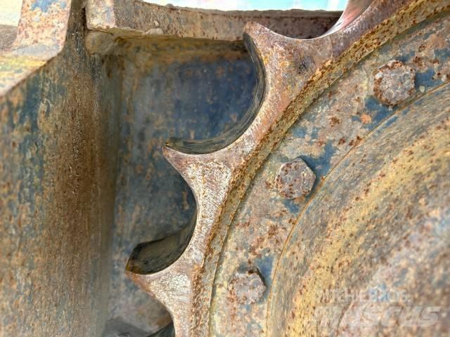 Hitachi ZX 135 US Excavadoras de cadenas