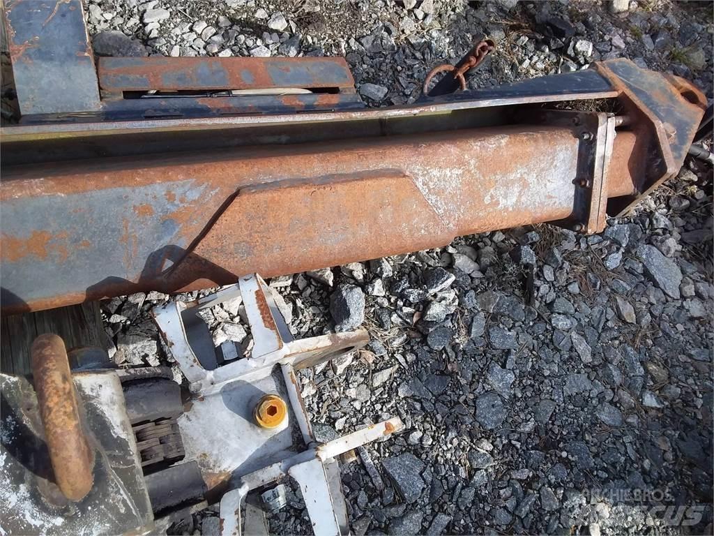CAT 2200 Grúas taladoras