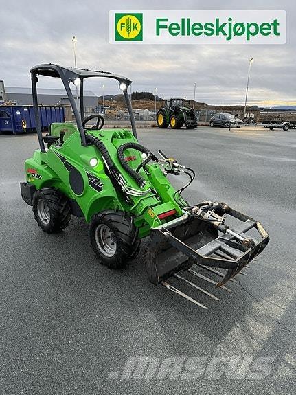 Avant 520 Minicargadoras