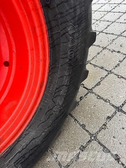 CLAAS Arion 430 Tractores