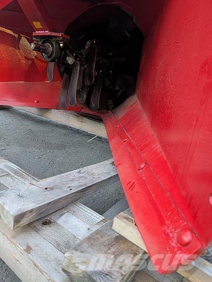 Dalen 2006 Otros equipos para carreteras y quitanieves