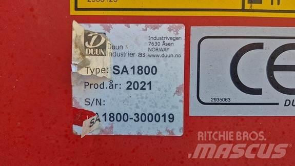 Duun SA1800 Esparcidoras de arena y sal