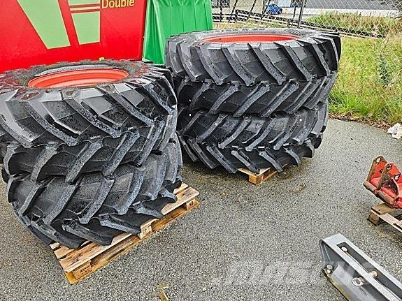 Fendt 300 Tractores